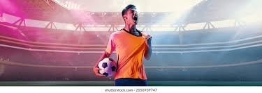 奥莱·古纳尔·索尔斯克亚正在考虑范围内，迈克尔·卡里克的名字同样被提及 ⚖️