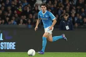 疑似手球没判！辽宁队员围住裁判，辽宁教练抗议染红！