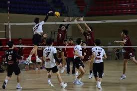 带伤作战，掘金队约基奇谈在打雄鹿队比赛中的脚踝伤势